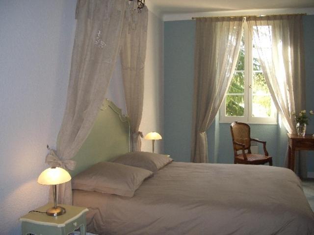 Bed and Breakfast Le Platane Lafrancaise Екстер'єр фото