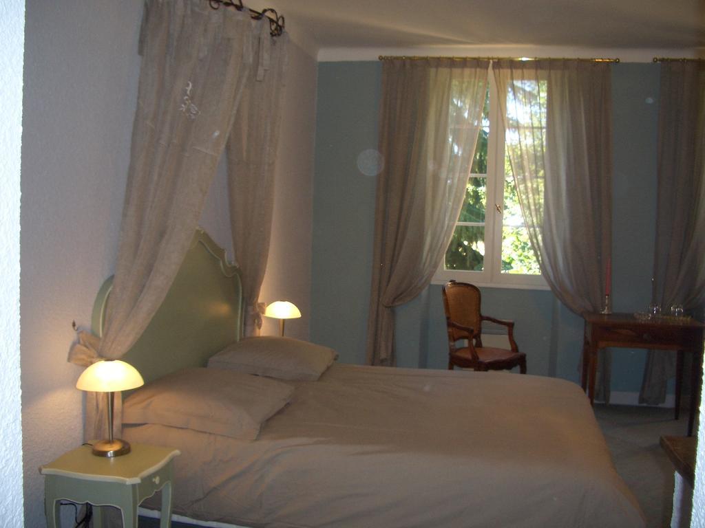 Bed and Breakfast Le Platane Lafrancaise Екстер'єр фото